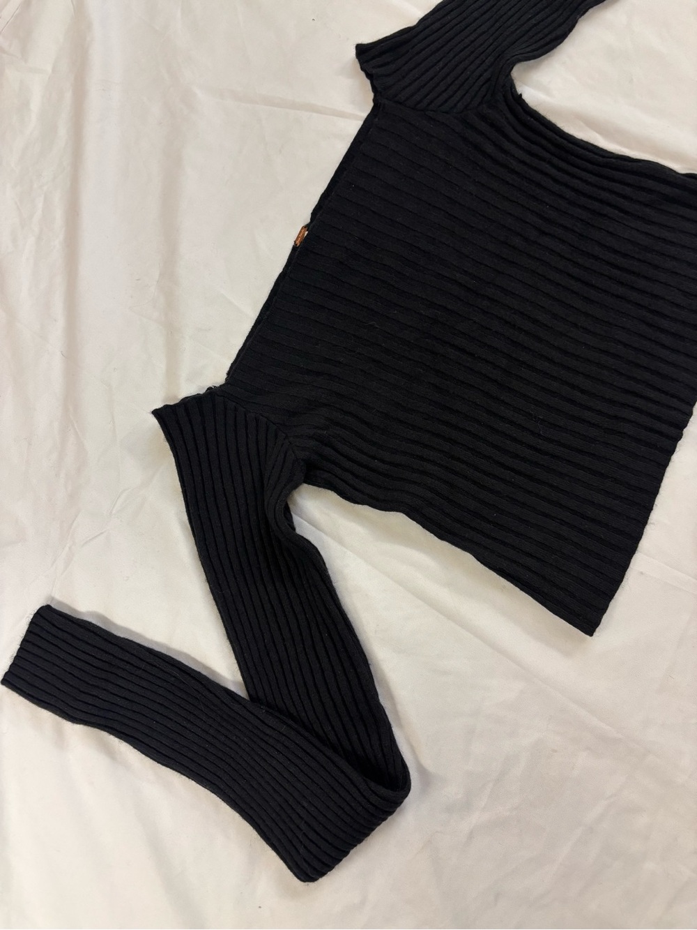 Free People Black Knit Crop Sweater | Small